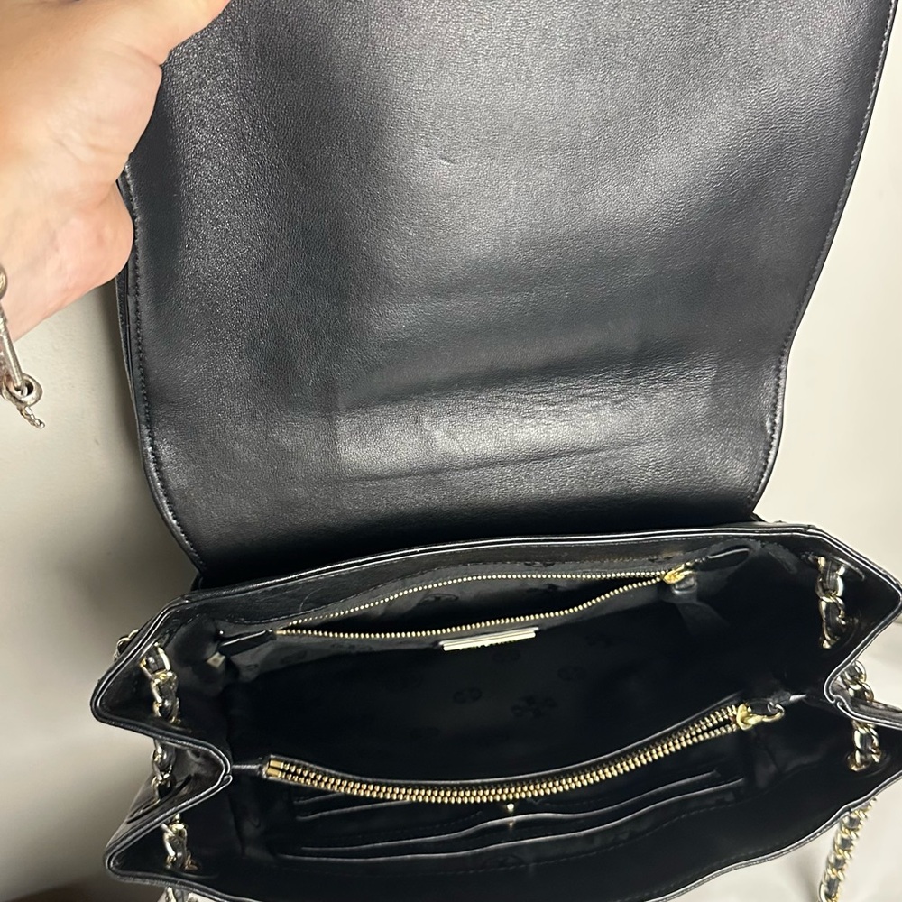 Tory Burch Marion Black Quilted Shoulder Bag with Chain Strap - Picture 4 of 6